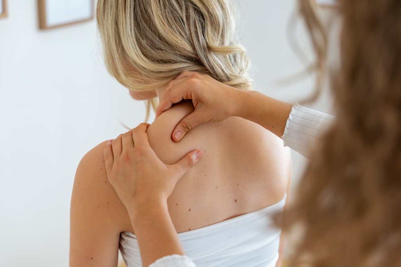 Trockenes Schröpfen oder Schröpfmassage — was ist der Unterschied?